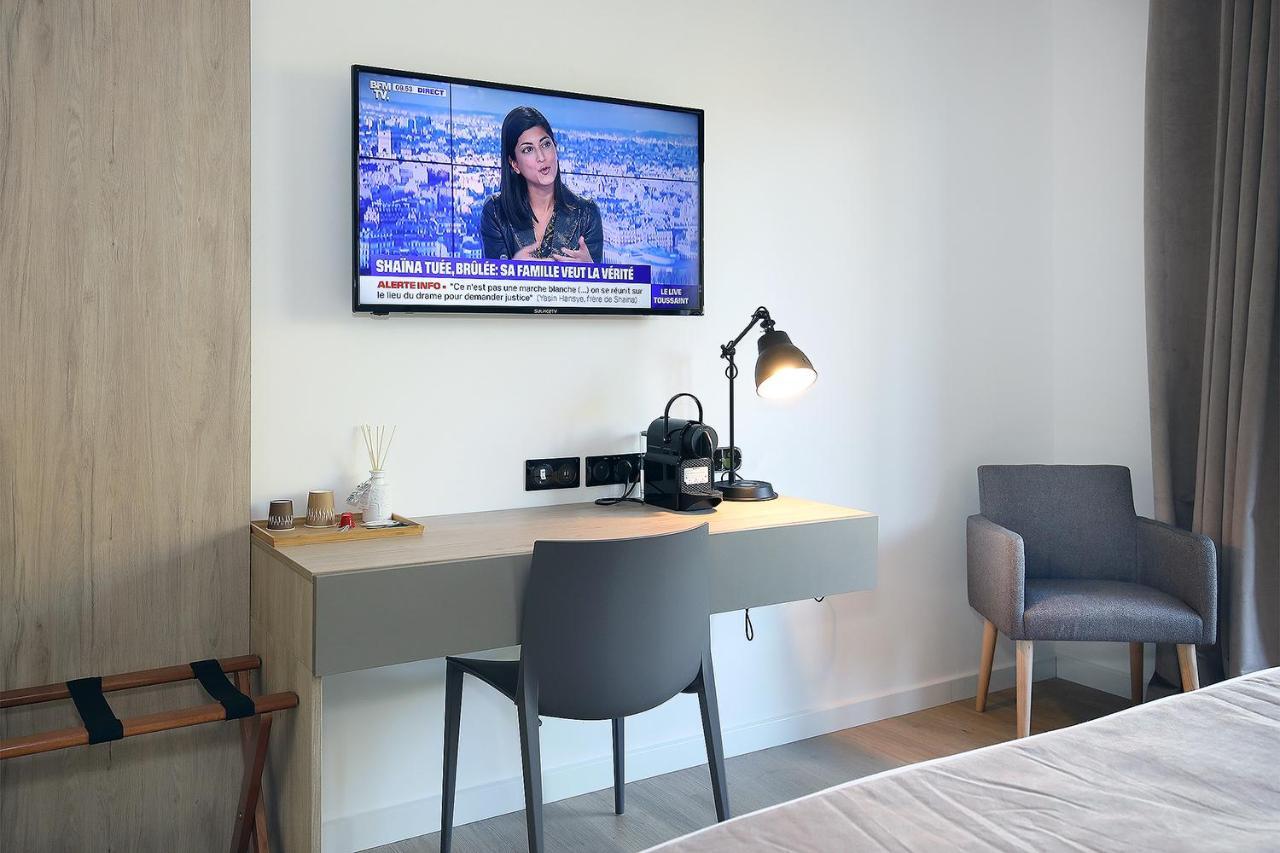 Logis Hotel & Spa Dejeunez Sous L'Arbre 루세 외부 사진