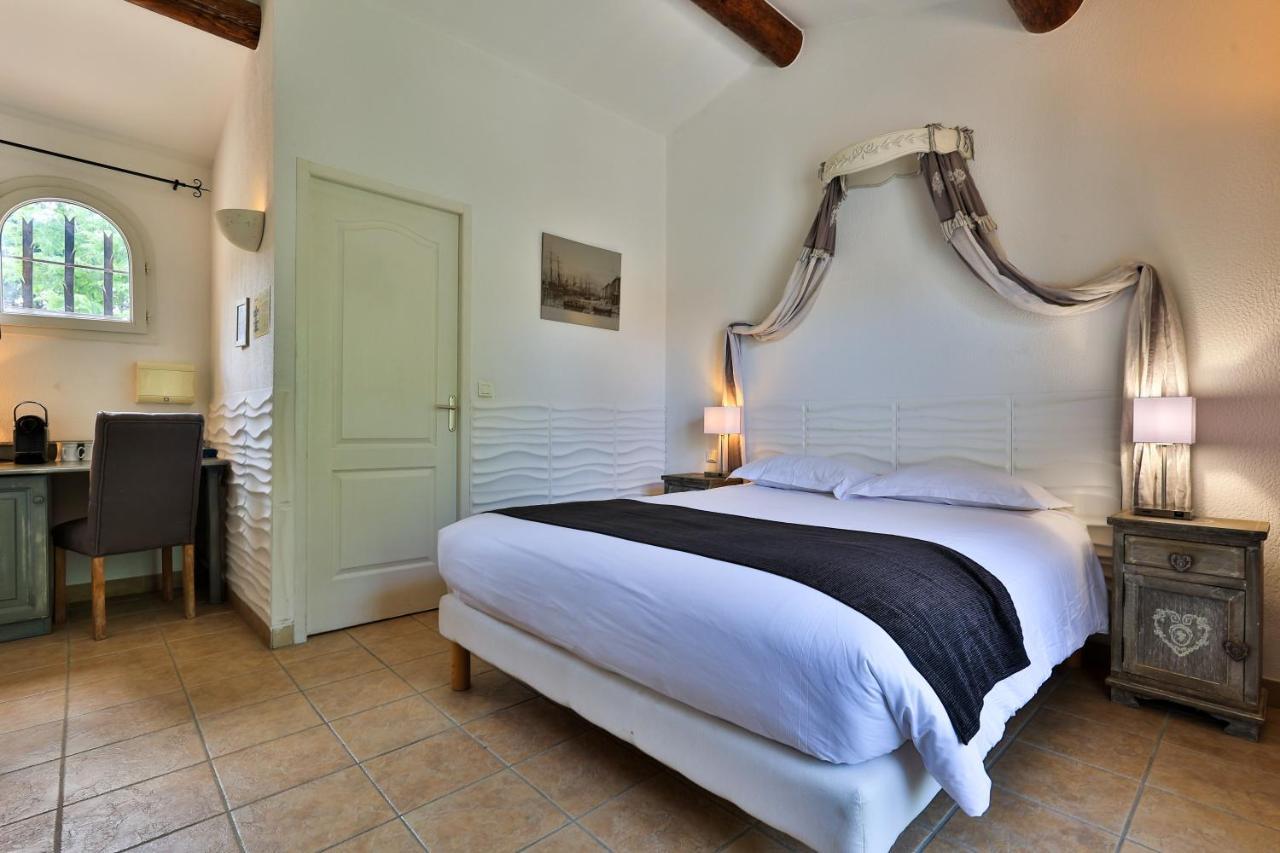 Logis Hotel & Spa Dejeunez Sous L'Arbre 루세 외부 사진