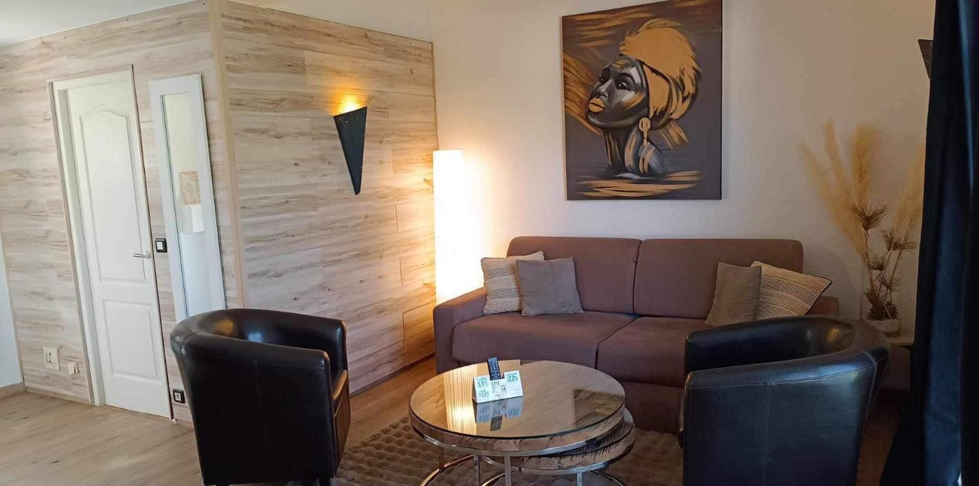 Logis Hotel & Spa Dejeunez Sous L'Arbre 루세 외부 사진