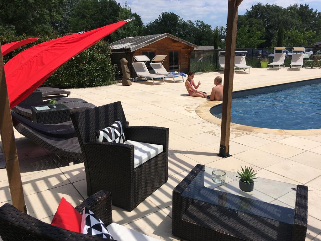 Logis Hotel & Spa Dejeunez Sous L'Arbre 루세 외부 사진