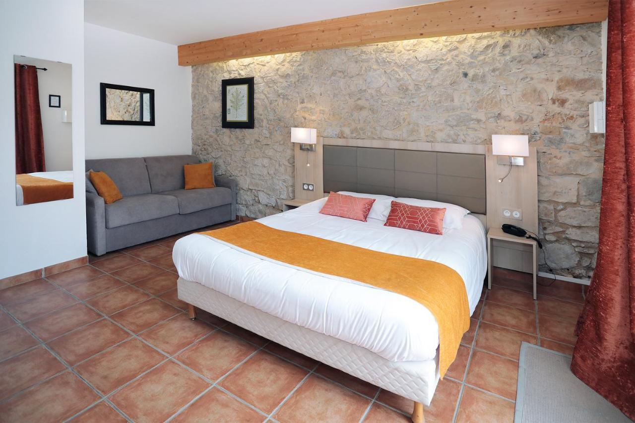 Logis Hotel & Spa Dejeunez Sous L'Arbre 루세 외부 사진